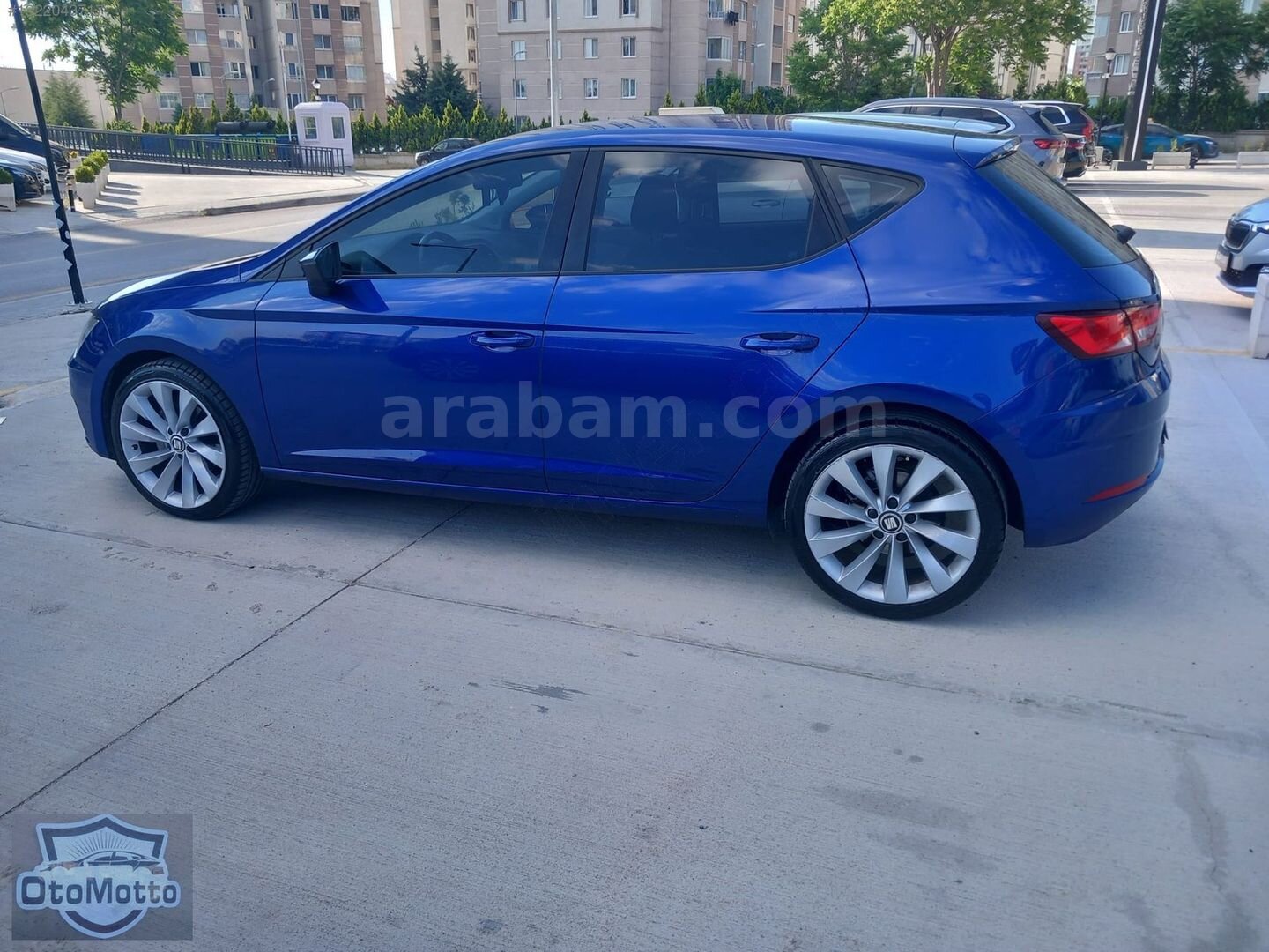 Galeriden Seat Leon 1.6 TDI Style 2017 Model Ankara 203.000 km Mavi 4