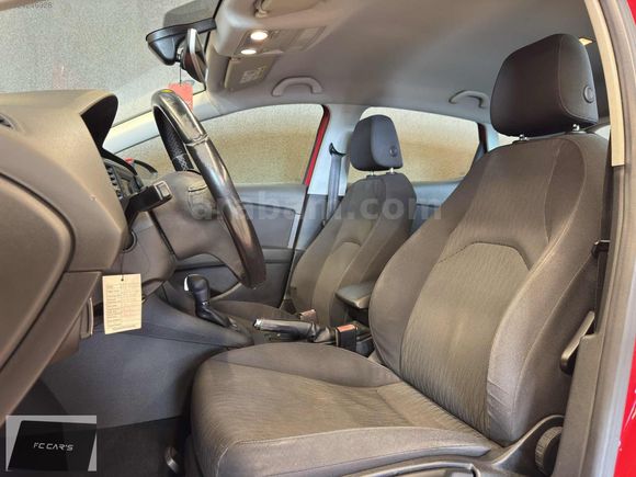 2016 SEAT LEON 1.6 TDİ DSG KIRMIZI LED FAR 2 PARÇA BOYALI