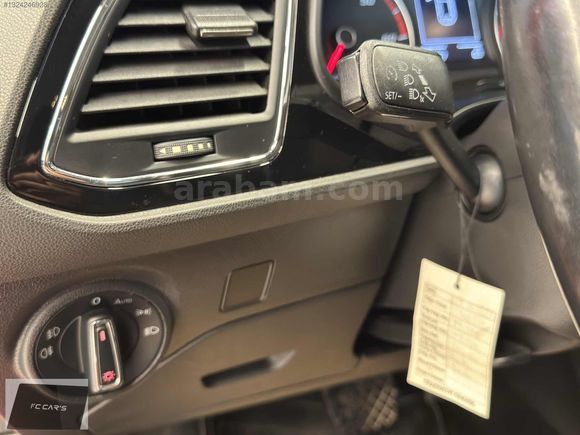 2016 SEAT LEON 1.6 TDİ DSG KIRMIZI LED FAR 2 PARÇA BOYALI