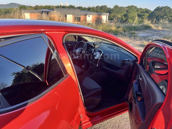 Sahibinden Renault Clio 1.2 Icon 2014 Model 