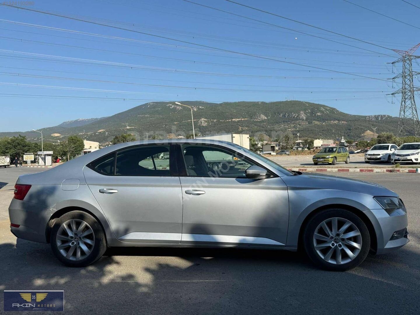 Galeriden Skoda SuperB 1.6 TDI Comfort 2017 Model İzmir 160.000 km Gri 5