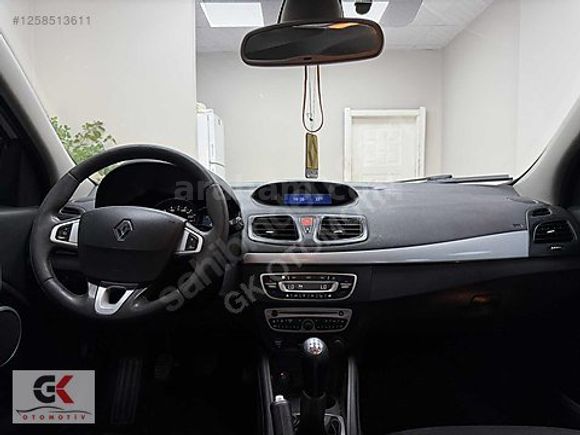 GK OTOMOTİV'DEN 2011 MODEL RENAULT MEGANE HB