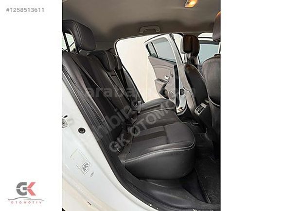 GK OTOMOTİV'DEN 2011 MODEL RENAULT MEGANE HB