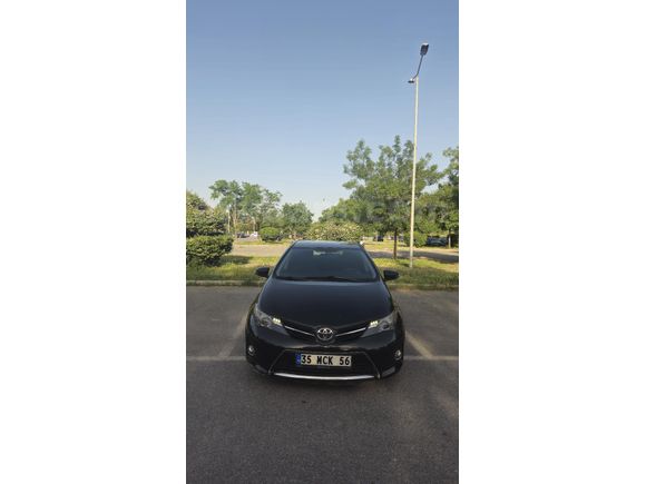 Sahibinden Toyota Auris 1.4 D-4D Advance 2013 Model