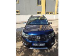 Sahibinden Dacia Sandero 1.5 dCi Stepway 2017 Model  185.000 km Lacivert