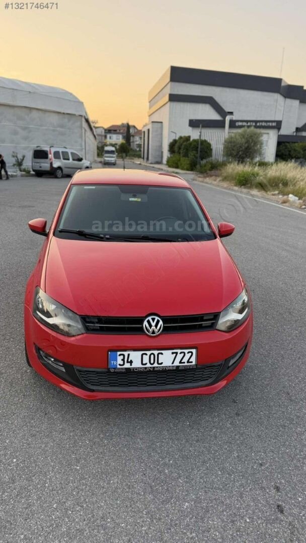 Galeriden Volkswagen Polo 1.4 Comfortline 2010 Model Antalya 175.000 km Beyaz 2