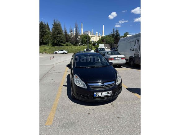 Sahibinden Opel Corsa 1.4 Twinport Essentia 2011 Model 