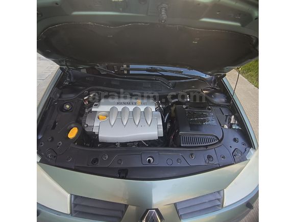Sahibinden Renault Megane 1.6 Dynamique 2004 Model Ordu 240.000 km Yeşil