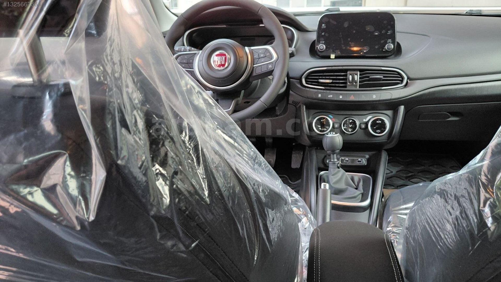 Galeriden Fiat Egea 1.6 Multijet Urban 2026 Model Samsun 6.001 km Füme 5