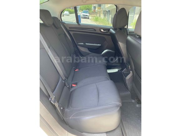 Sahibinden Renault Megane 1.5 Blue DCI Touch 2020 Model 
