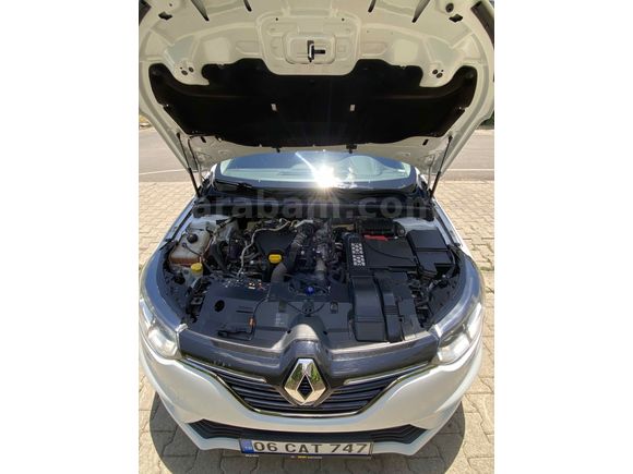 Sahibinden Renault Megane 1.5 Blue DCI Touch 2020 Model 