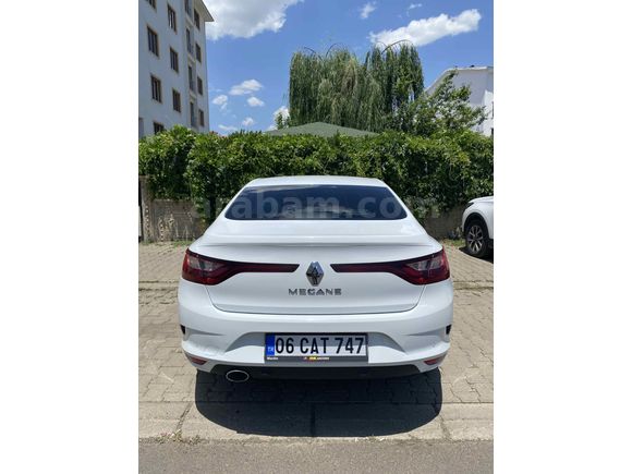 Sahibinden Renault Megane 1.5 Blue DCI Touch 2020 Model 