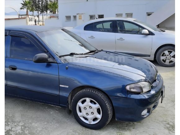 Accent 98 1.5 Gls Klimalıdır.