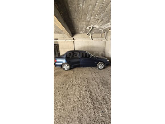 Accent 98 1.5 Gls Klimalıdır.