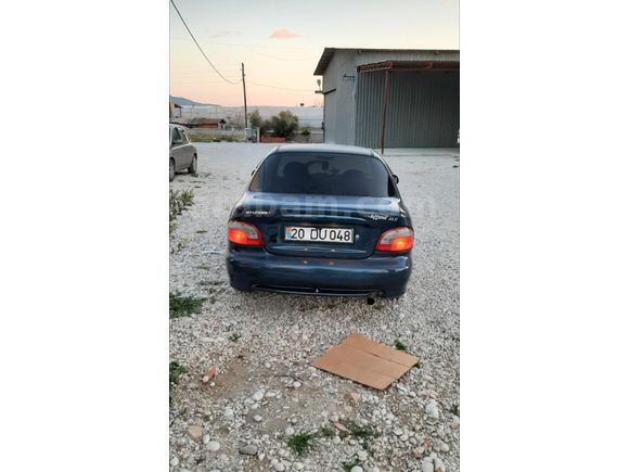 Accent 98 1.5 Gls Klimalıdır.