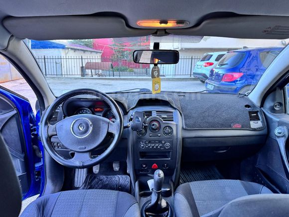 Sahibinden Renault Megane 1.6 Authentique 2005 Model