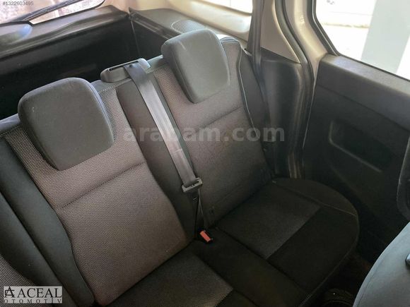 ACEAL'DEN 2015 RENAULT KANGOO MULTİX TOUCH K.KARTINA 12AY TAKSİT