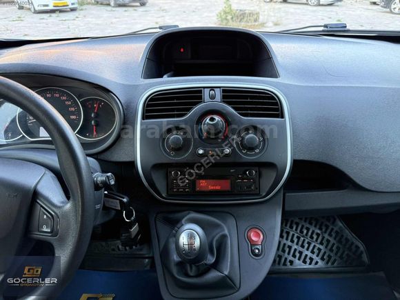 GÖÇERLERDEN 2019 ÇIKIŞLI RENAULT KANGOO 1.5 DCİ TOUCH DEĞİŞENSİZ