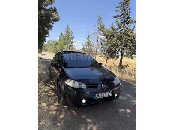 Sahibinden Renault Megane 1.6 Dynamique 2004 Model  326.000 km Siyah