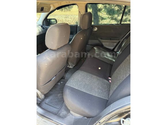 Sahibinden Renault Megane 1.6 Dynamique 2004 Model  326.000 km Siyah