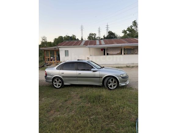 Sahibinden Opel Vectra 2.0 CD 1997 Model 