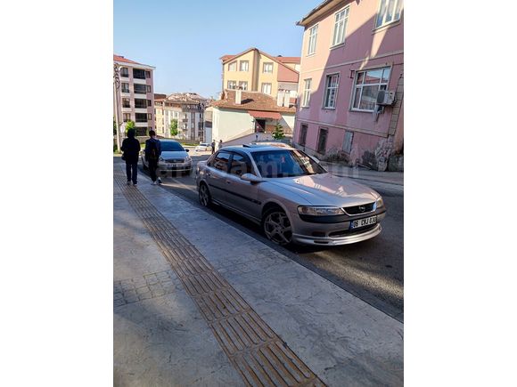 Sahibinden Opel Vectra 2.0 CD 1997 Model 