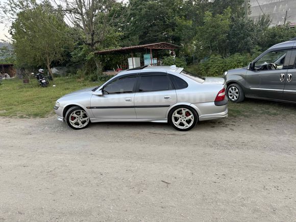 Sahibinden Opel Vectra 2.0 CD 1997 Model 
