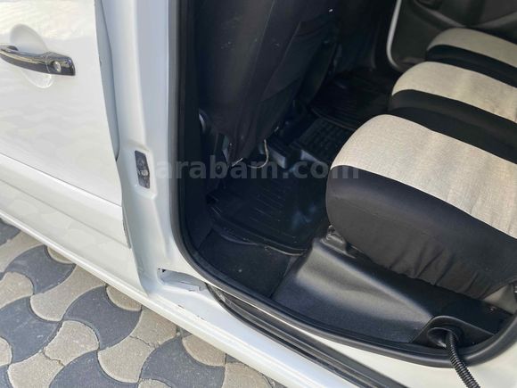 Galeriden Citroen Berlingo 1.6 HDi Selection 2017 Model Van