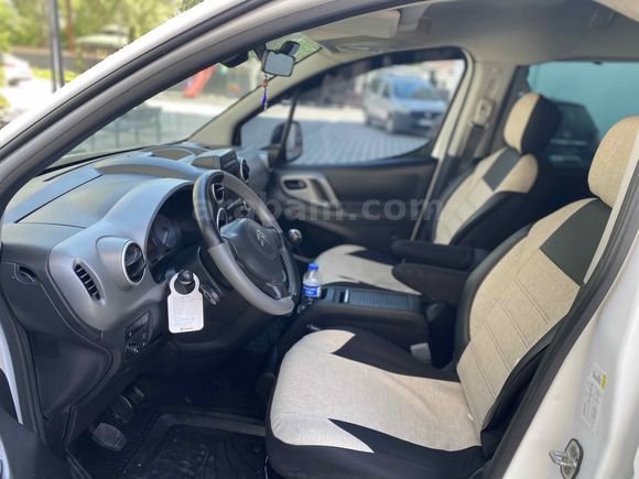 Galeriden Citroen Berlingo 1.6 HDi Selection 2017 Model Van