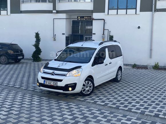 Galeriden Citroen Berlingo 1.6 HDi Selection 2017 Model Van