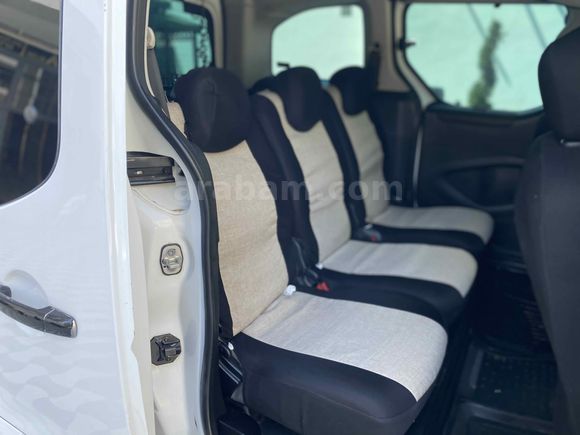 Galeriden Citroen Berlingo 1.6 HDi Selection 2017 Model Van