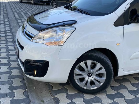 Galeriden Citroen Berlingo 1.6 HDi Selection 2017 Model Van