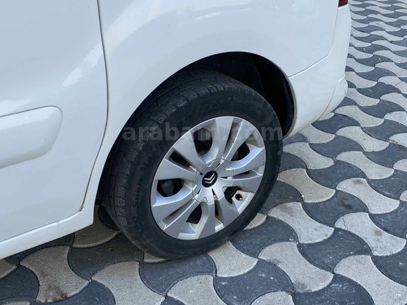 Galeriden Citroen Berlingo 1.6 HDi Selection 2017 Model Van