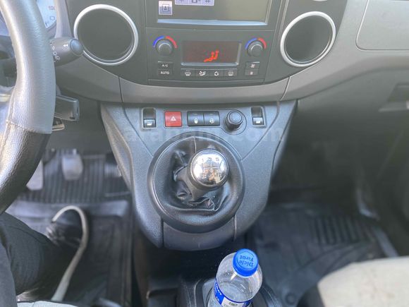 Galeriden Citroen Berlingo 1.6 HDi Selection 2017 Model Van