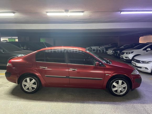 Sahibinden  Megane 1.4 Authentique 2007 Model 