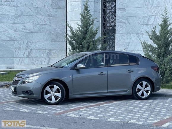 2012 MODEL CRUZE 1.6 OTOMATİK