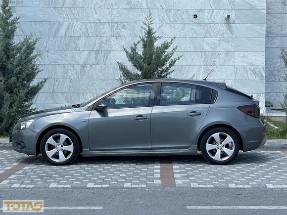 2012 MODEL CRUZE 1.6 OTOMATİK