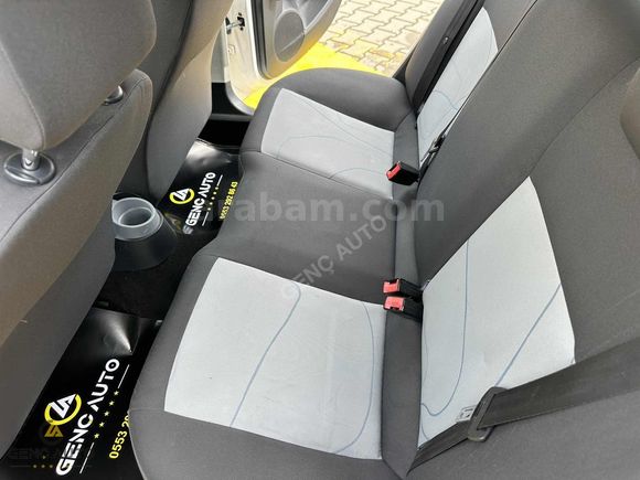 GENÇ AUTO-EXPER GARANTİLİ K-K 12 TAKSİT MÜKEMMEL TEMİZLİKTE