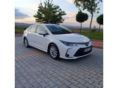 Sahibinden Toyota Corolla 1.6 Dream 2020 Model  119.000 km Beyaz