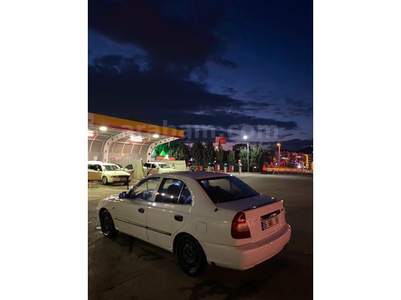 Sahibinden Hyundai Accent 1.3 LX 2000 Model 