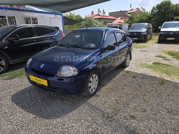 Galeriden Renault Clio 1.4 2000 Model Van