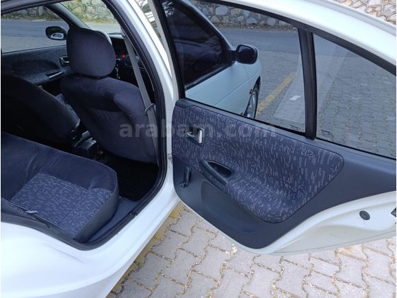 Sahibinden Renault Megane 1.6 Alize 2003 Model