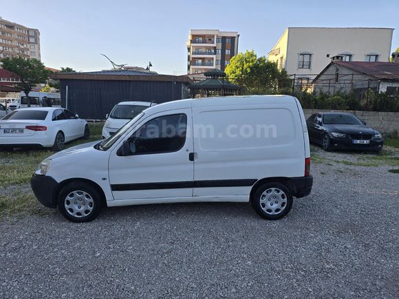 Galeriden Peugeot Partner 1.9 D 2009 Model Van