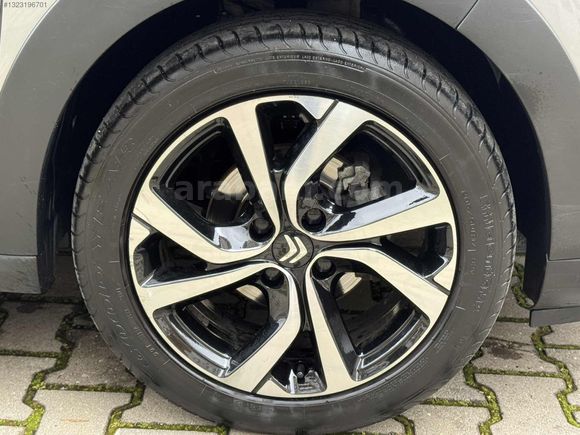 CİTROEN C3 1.2 PURETECH ELLE OTOMATİK
