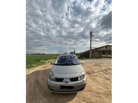 Sahibinden Renault Scenic 1.6 Dynamique 2004 Model  287.000 km Füme