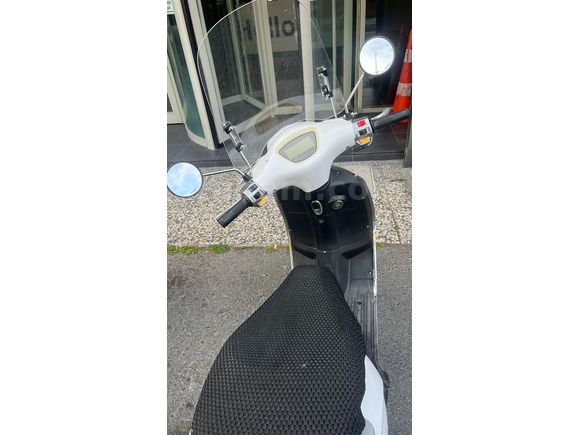 Kadın Sürücüden Satılık RKS Azure 50 