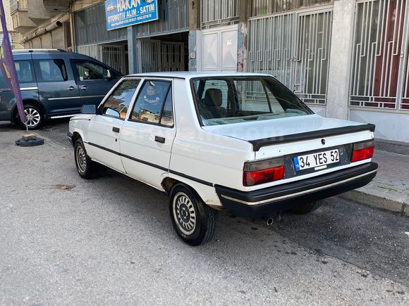 Galeriden Renault R 9 1.4 Spring 1996 Model Gaziantep