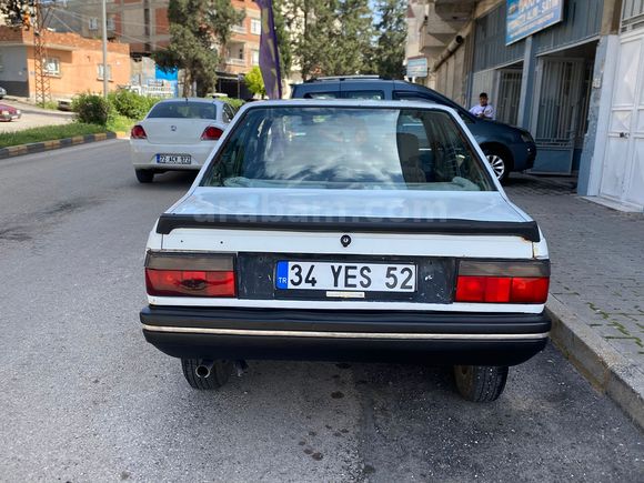 Galeriden Renault R 9 1.4 Spring 1996 Model Gaziantep