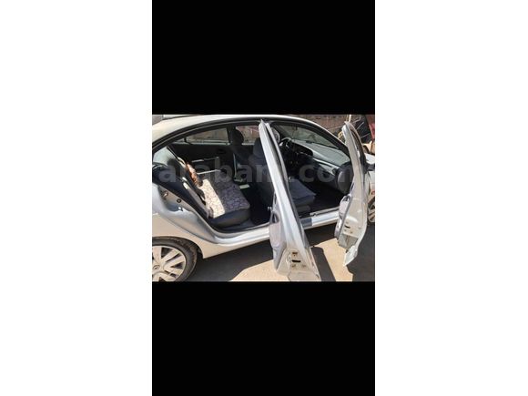 Sahibinden Renault Megane 1.6 RTE 2001 Model 