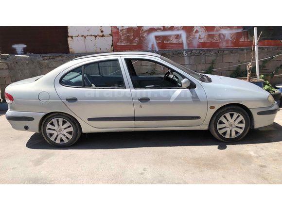 Sahibinden Renault Megane 1.6 RTE 2001 Model 